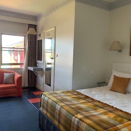 Moruya Monarch Hotel Екстериор снимка