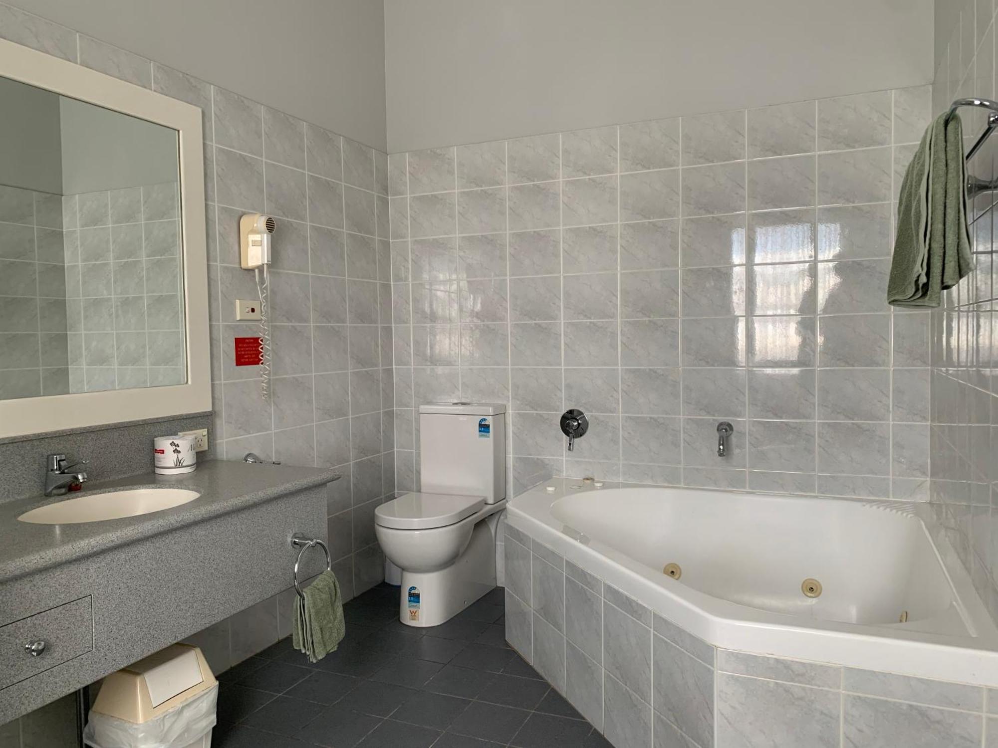 Moruya Monarch Hotel Екстериор снимка