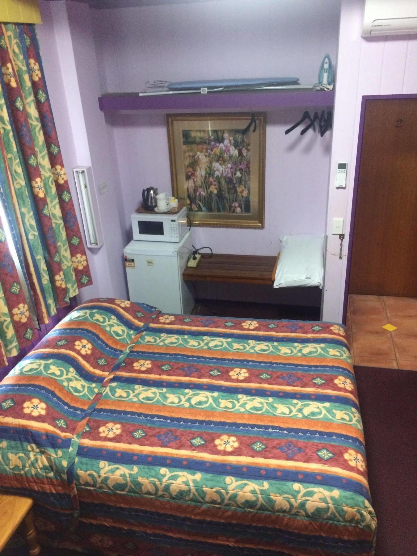 Moruya Monarch Hotel Екстериор снимка